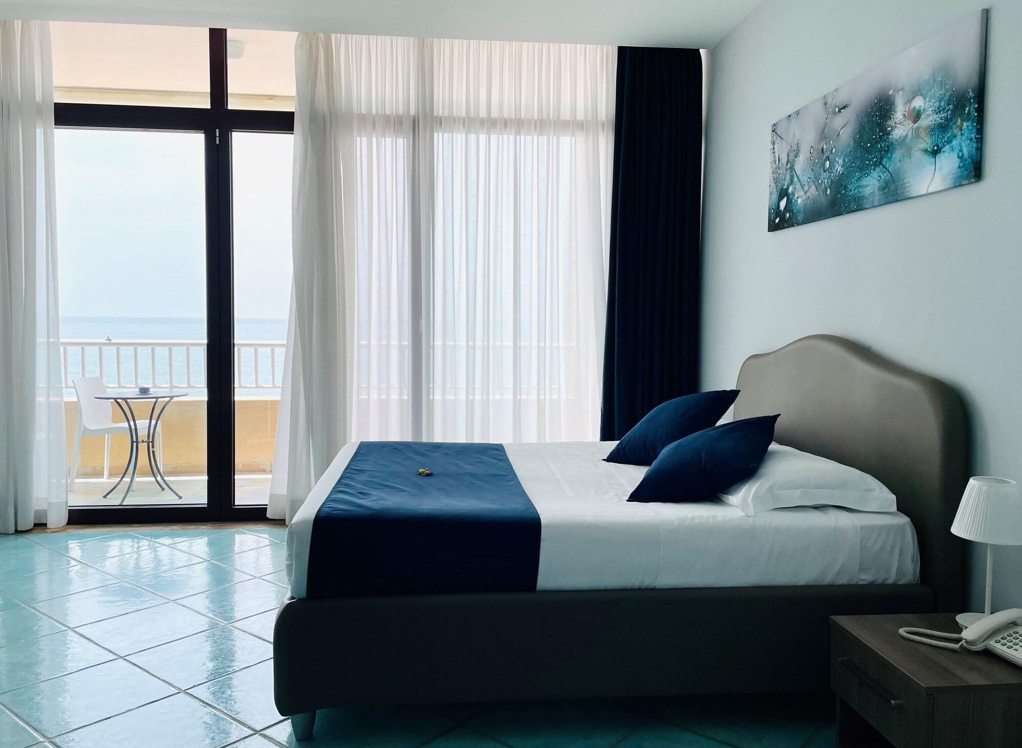 Hotel Centro Congressi Polo Nautico Σαλέρνο Εξωτερικό φωτογραφία