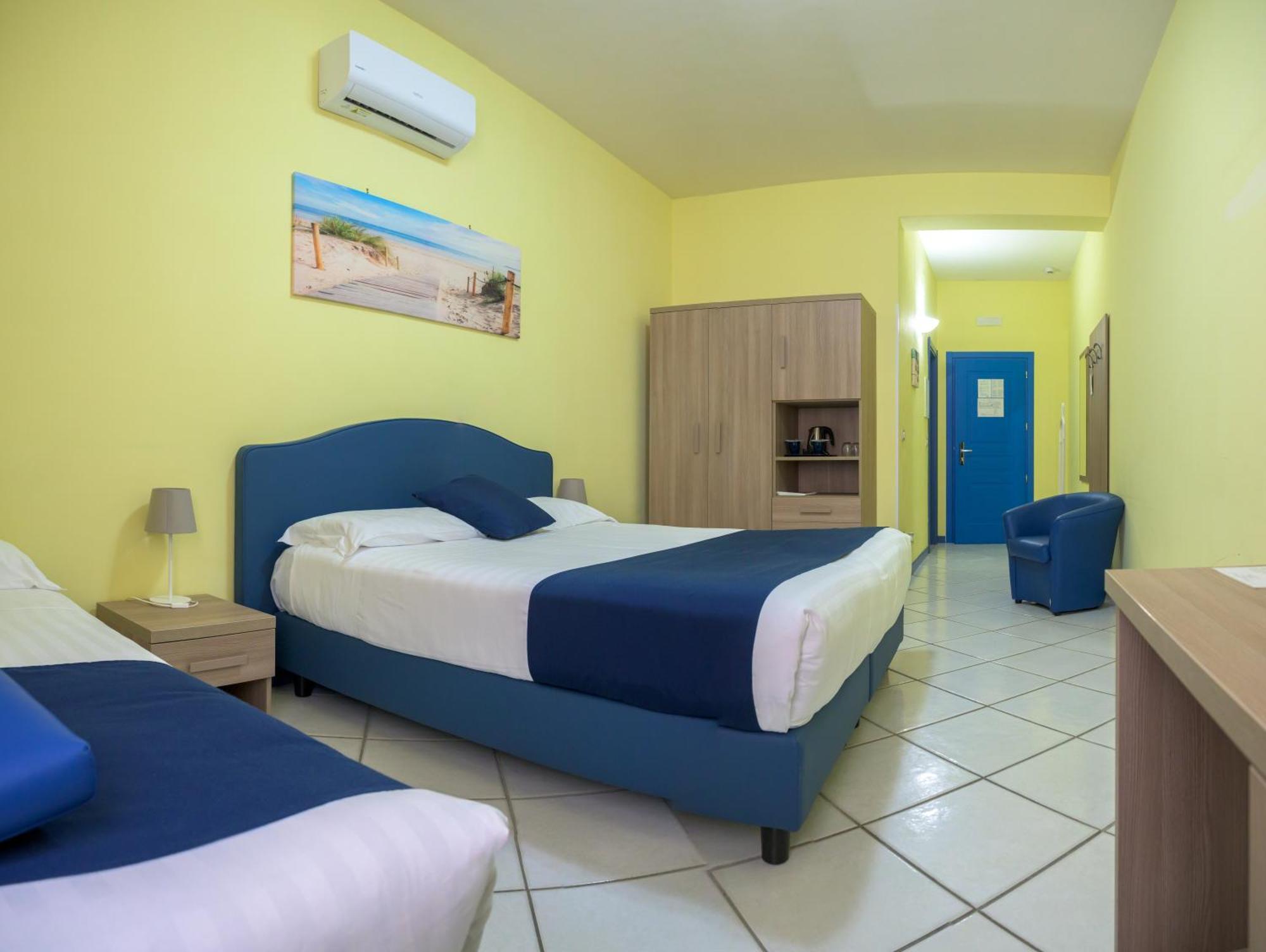 Hotel Centro Congressi Polo Nautico Σαλέρνο Εξωτερικό φωτογραφία